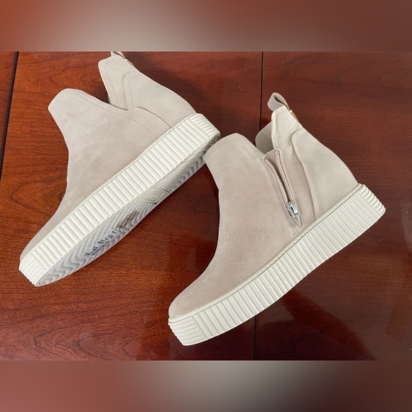 Dolce Vita platform sneakers - Picture 1 of 2